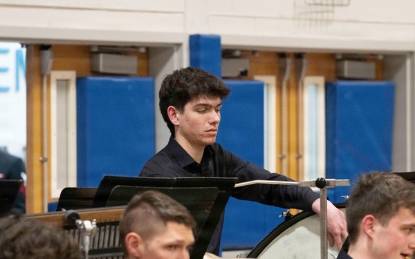 Navy Band performs in Queensbury, New York