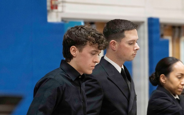 Navy Band performs in Queensbury, New York