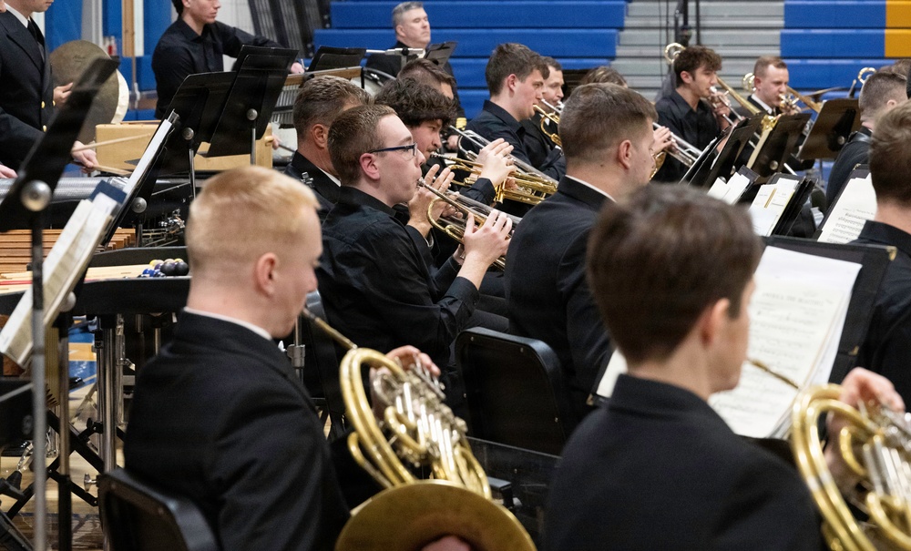 Navy Band performs in Queensbury, New York