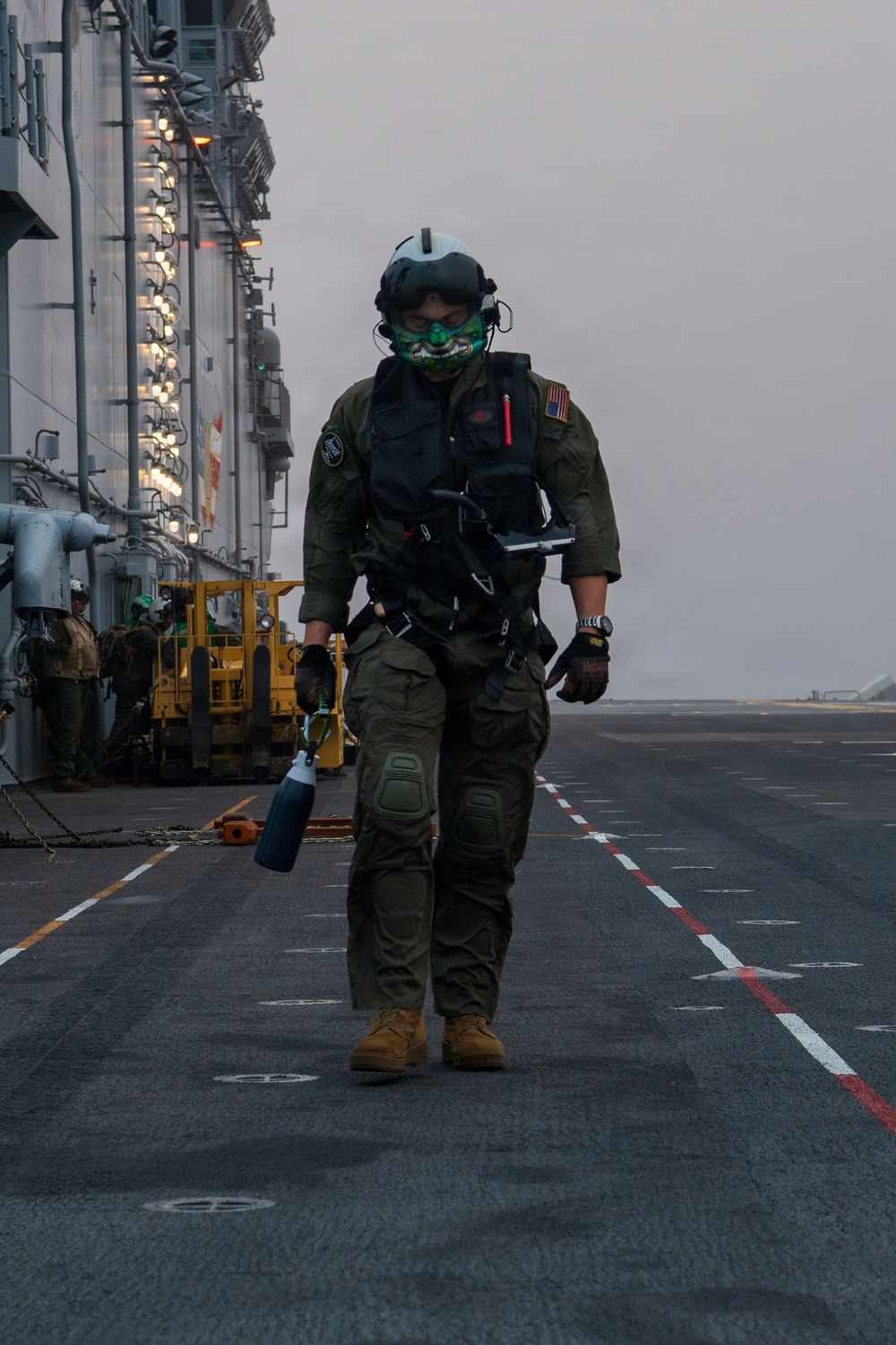 Boxer, HSC 21 Conducts Flight Operations