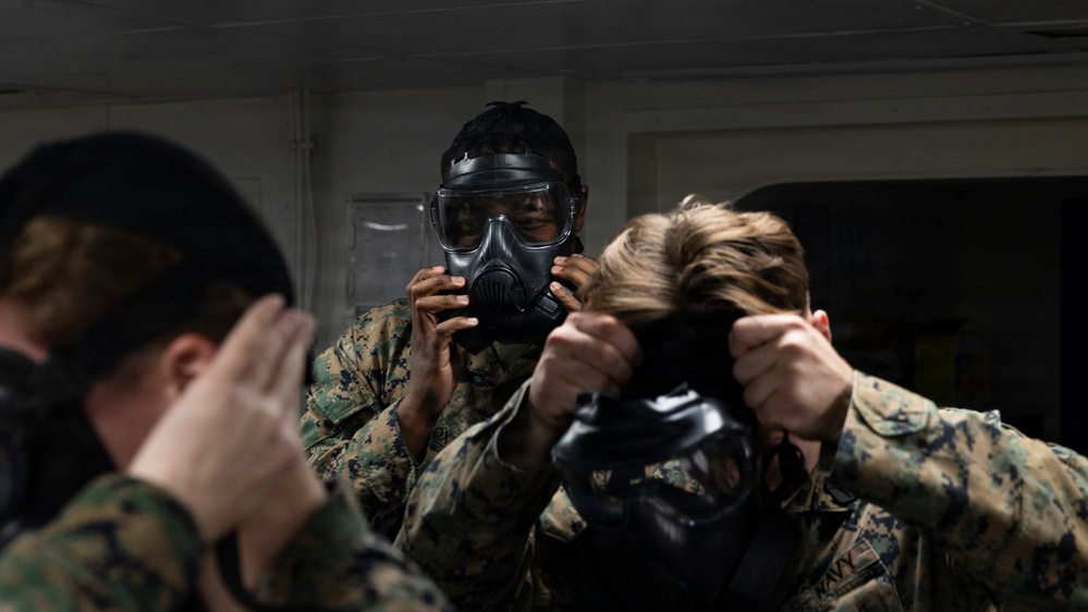 11th MEU Marines, Sailors Conduct CBRN Decontamination Training Aboard USS Boxer