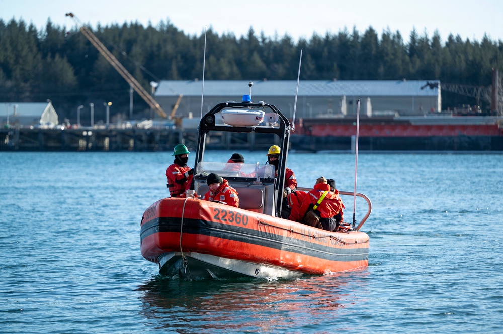 Arctic Edge 26: Ship-to-Shore Patient Transport