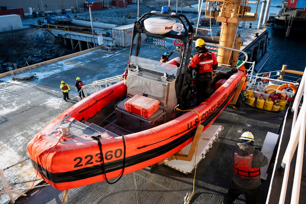 Arctic Edge 26: Ship-to-Shore Patient Transport