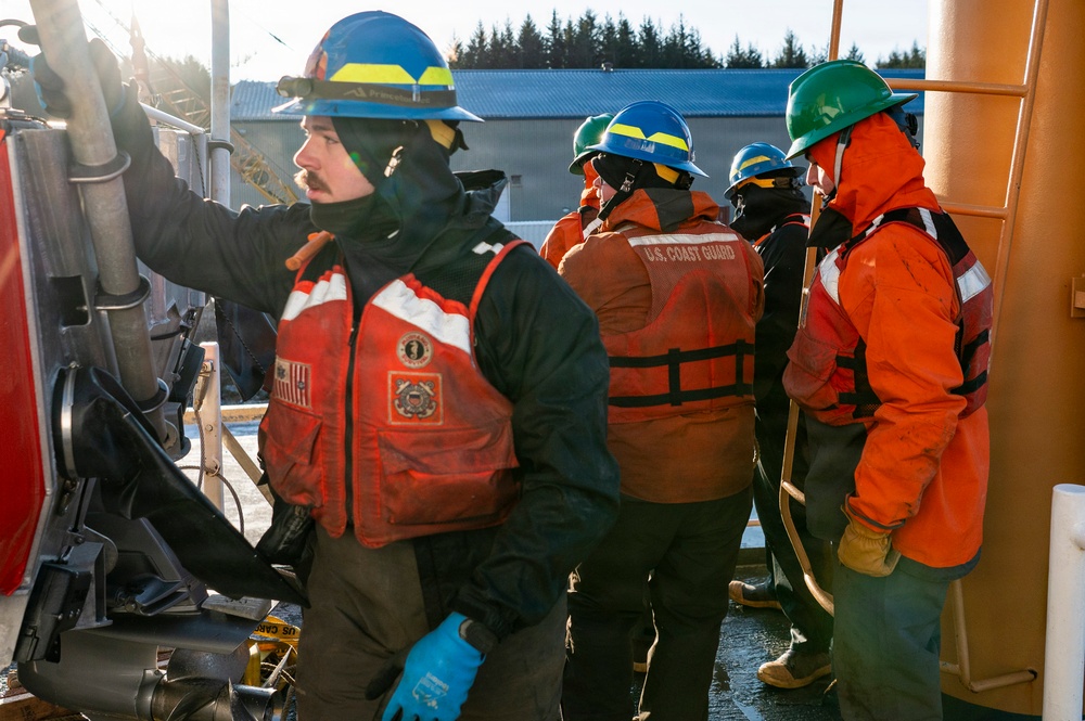 Arctic Edge 26: Ship-to-Shore Patient Transport