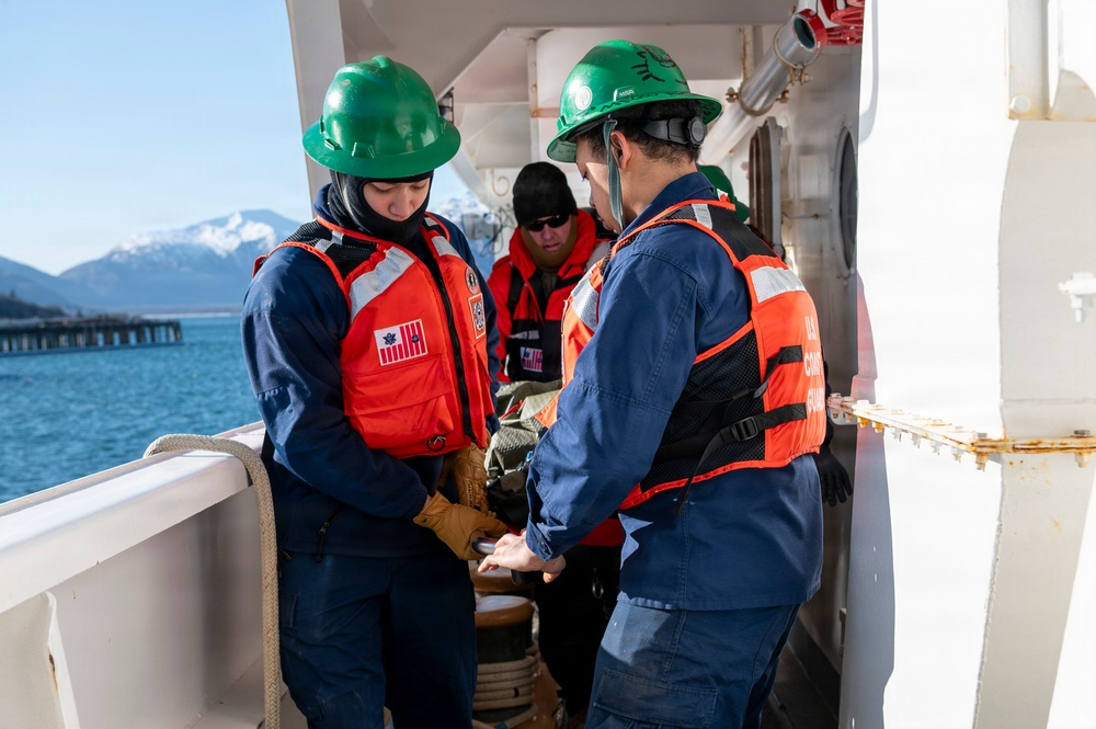 Arctic Edge 26: Ship-to-Shore Patient Transport