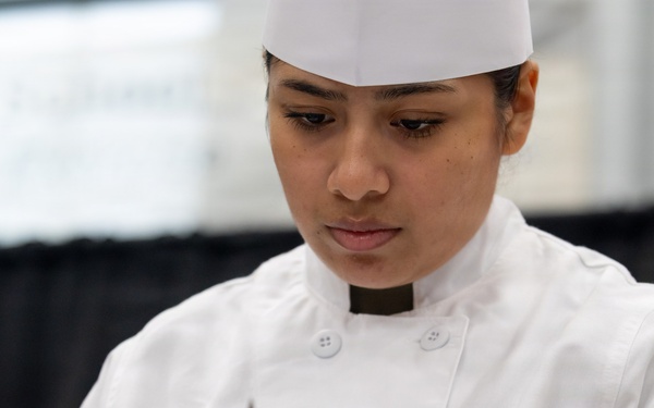 Army Reserve Pastry Student Skills Salon