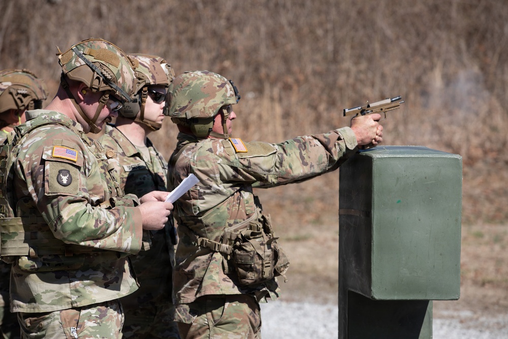Soldiers compete in Tennessee State Best Warrior Competition