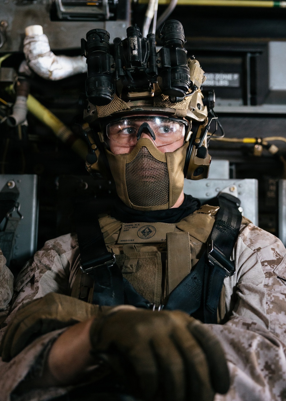 11th MEU Marines, Sailors Conduct VBSS Exercise