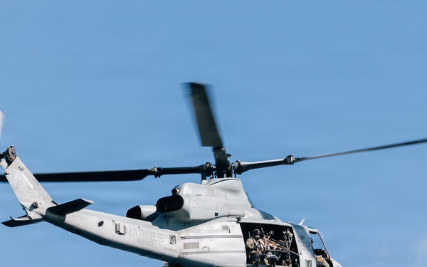 11th MEU Marines, Sailors Conduct VBSS Exercise