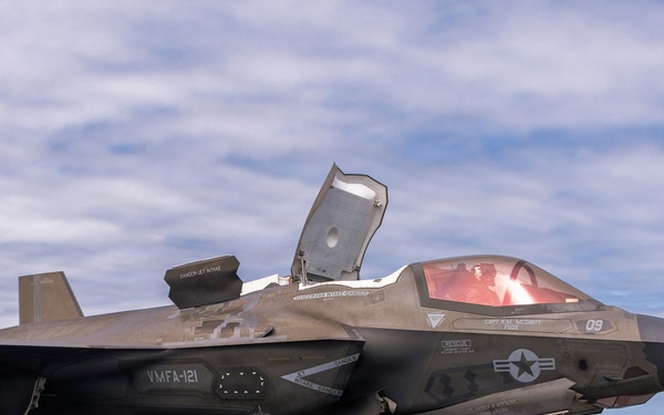 31st MEU | USS Tripoli participates in joint service flyover