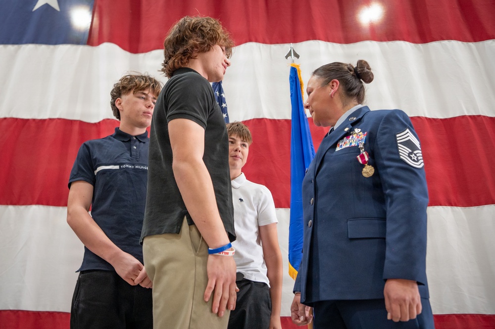944th Fighter Wing honors Inspector General leader at retirement ceremony