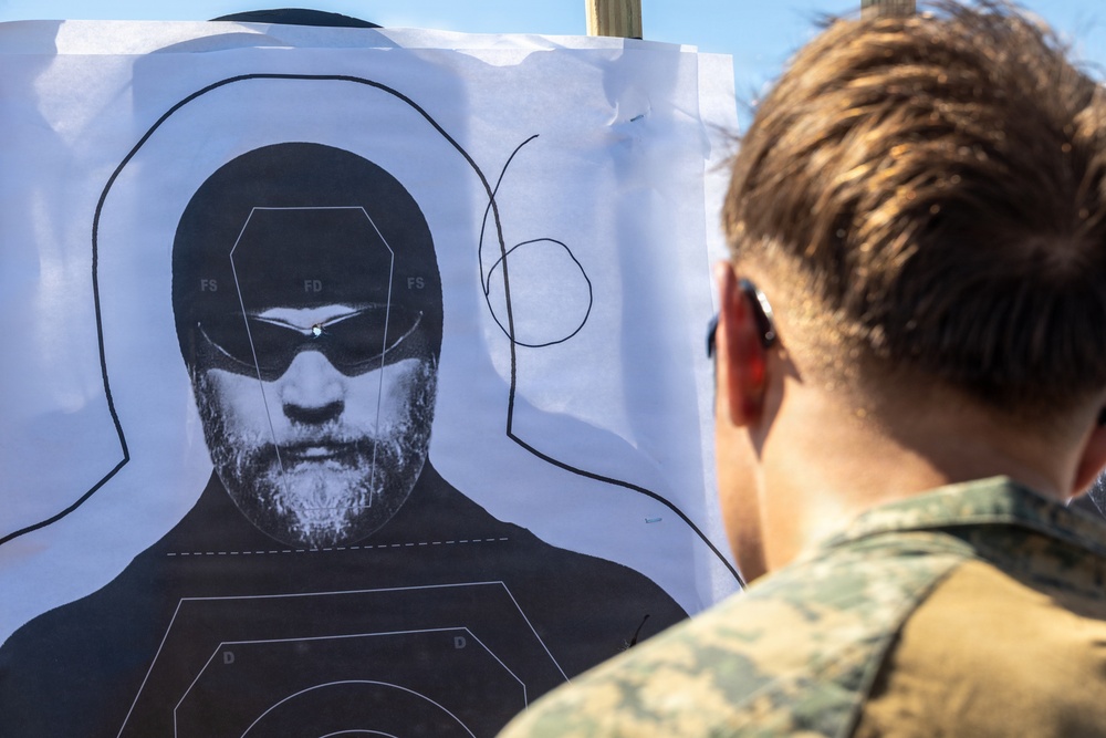 22nd MEU (SOC) | MSPF Marines Conduct Pistol Qualification Aboard USS Fort Lauderdale