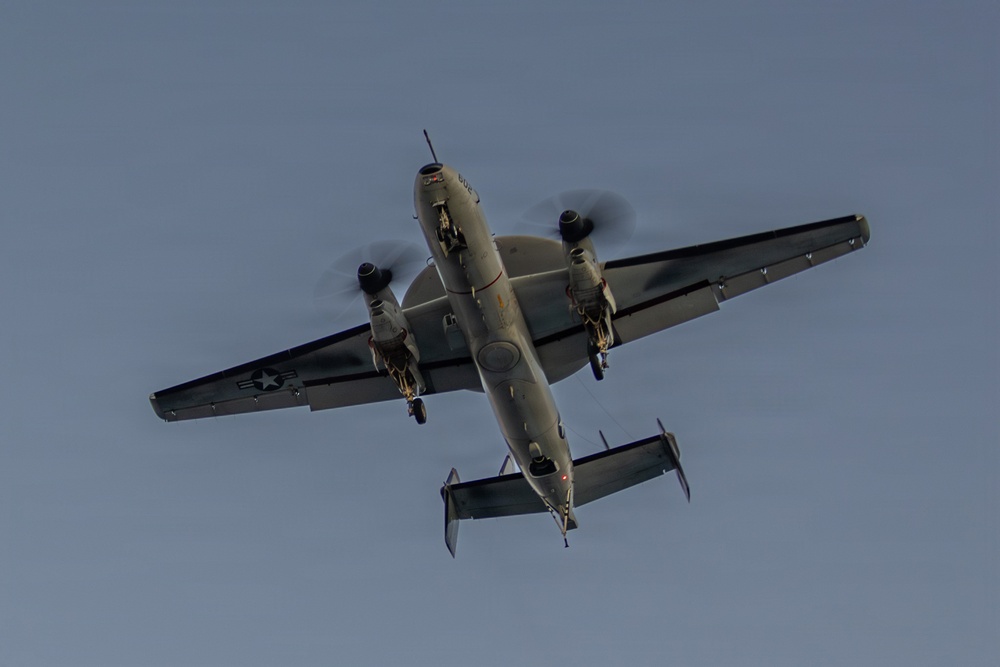 USS Abraham Lincoln (CVN 72) Sunset Flight Ops