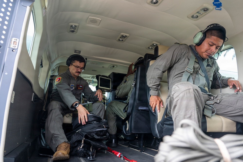 571 MSAS Builds Partner Capacity With Belize Defense Force