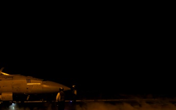 USS Abraham Lincoln (CVN 72) Flight Ops