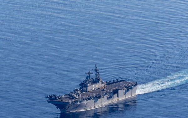 Boxer ARG Conducts Navigation Exercise