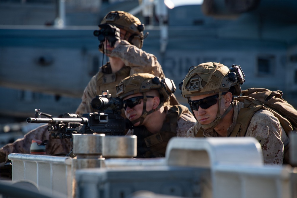 Boxer ARG Conducts Navigation Exercise