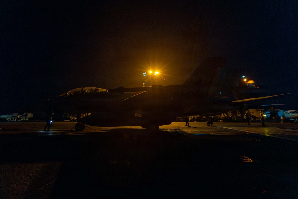 Lincoln Night Flight Operations