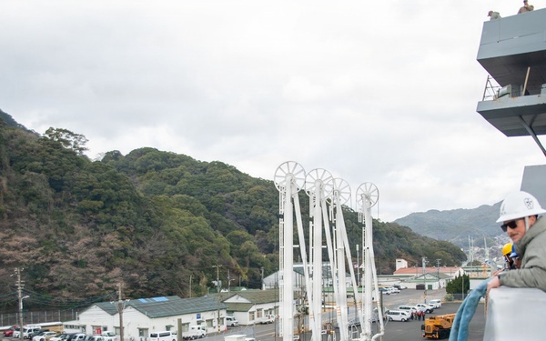 USS New Orleans (LPD 18) Conducts Sea &amp; Anchor