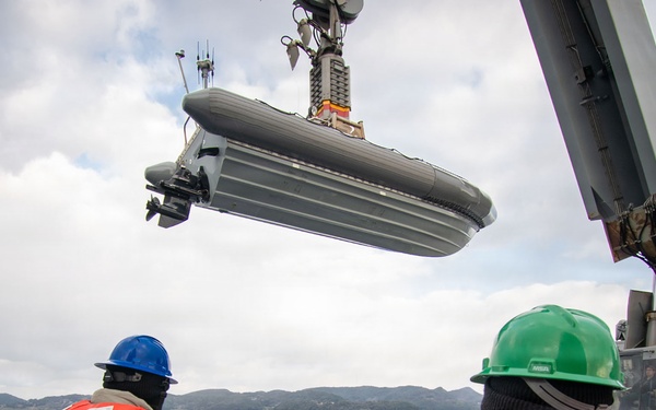 USS New Orleans (LPD 18) Conducts Routine Operations while at Anchorage