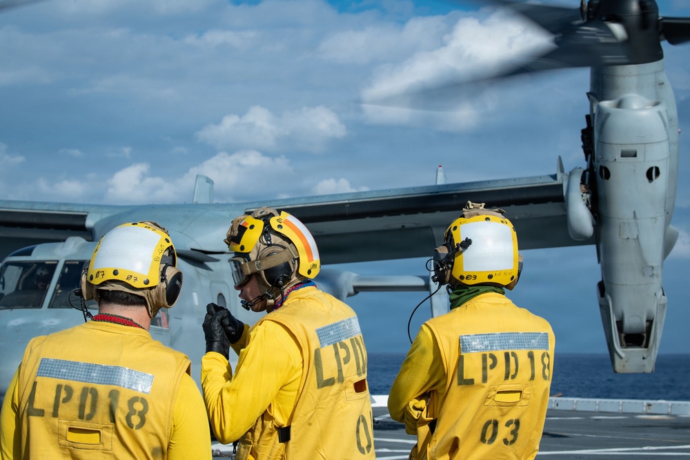 USS New Orleans (LPD 18) Conducts Flight Operations