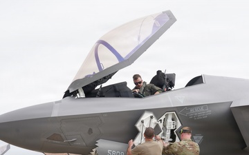 F-35's take off at Sentry South