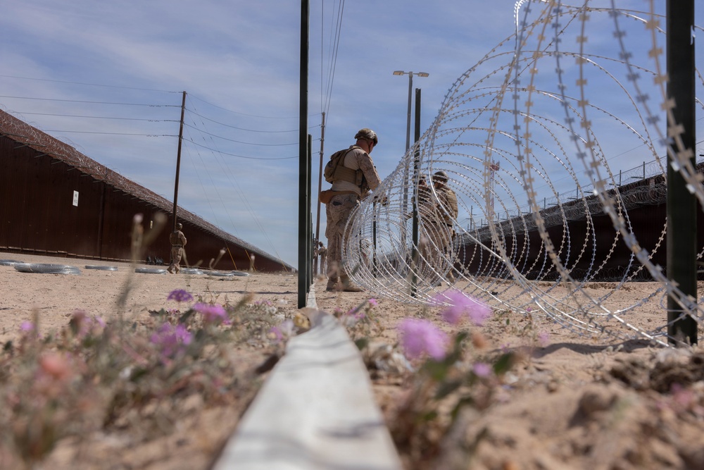 JTF-SB Marines conduct barrier reinforcement