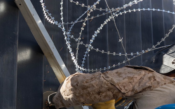 JTF-SB Marines conduct southern border barrier reinforcement