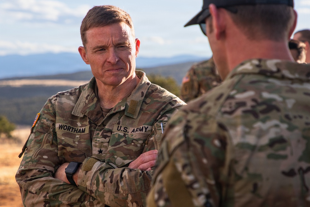 Gen. Wortham vists Advanced Drone Class