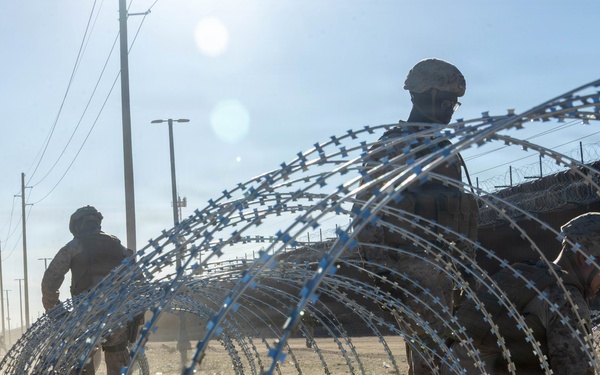 JTF-SB Marines conduct barrier reinforcement