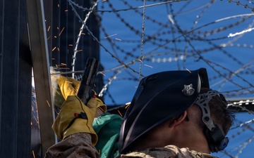 JTF-SB Marines conduct southern border barrier reinforcement