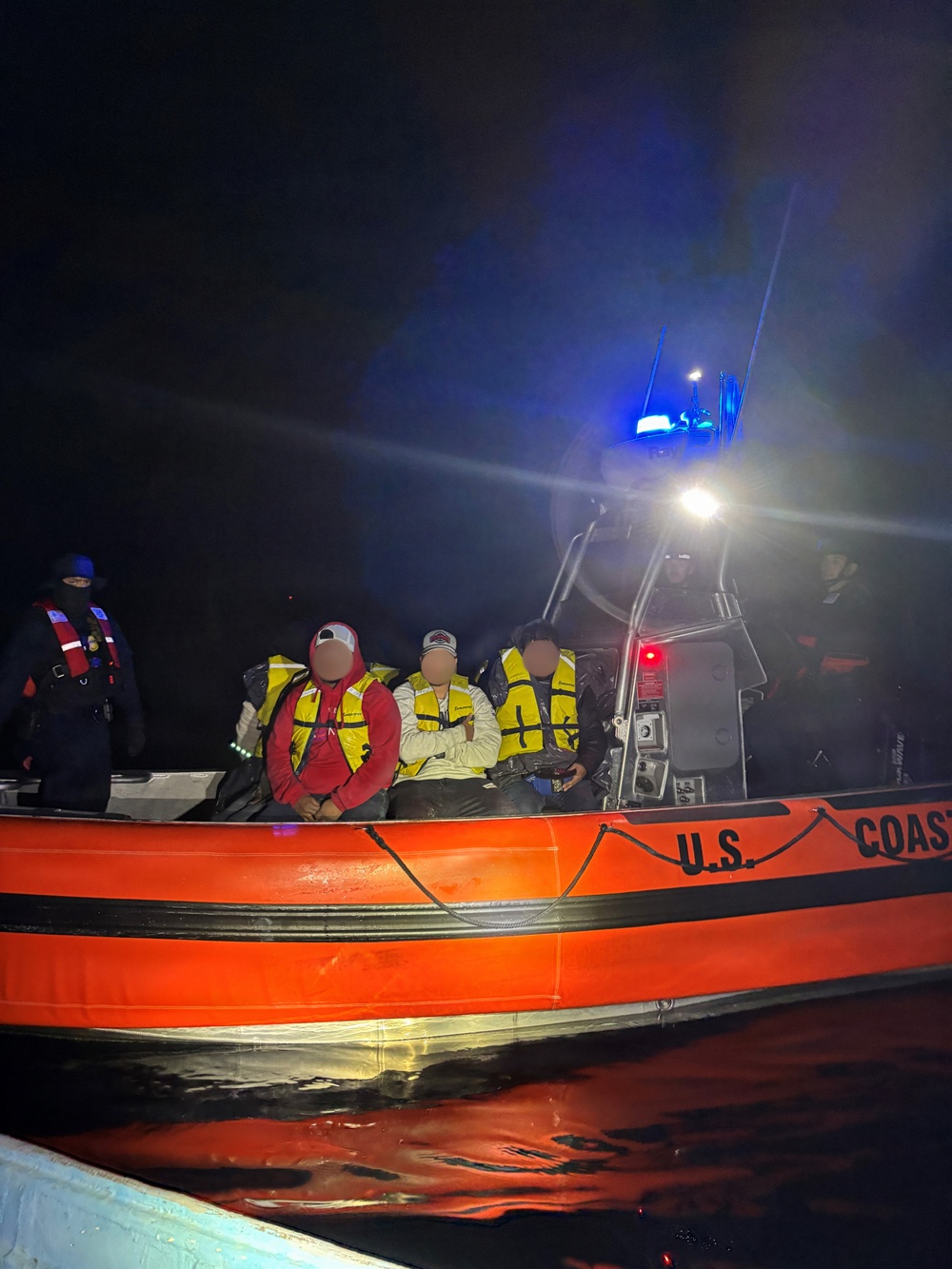 Coast Guard interdicts 14 aliens near Point Loma