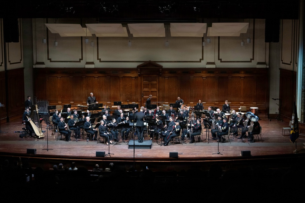 Navy Band performs in Springfield, Massachusetts