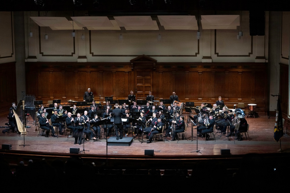 Navy Band performs in Springfield, Massachusetts