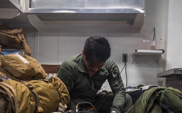 11th MEU Sailors Conduct En Route Care Training Aboard USS Boxer