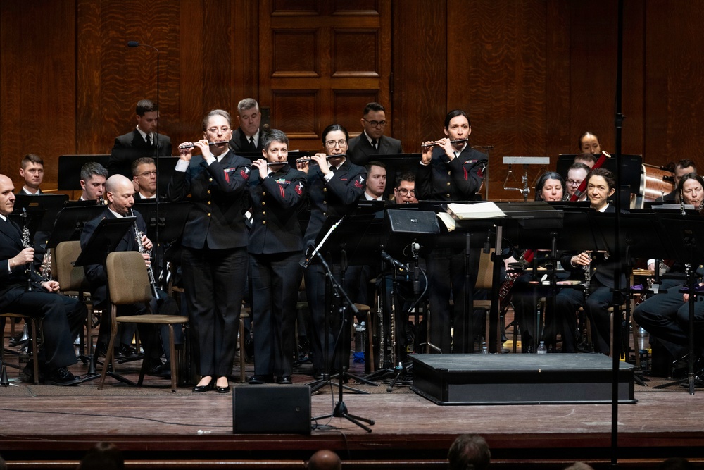 Navy Band performs in Springfield, Massachusetts