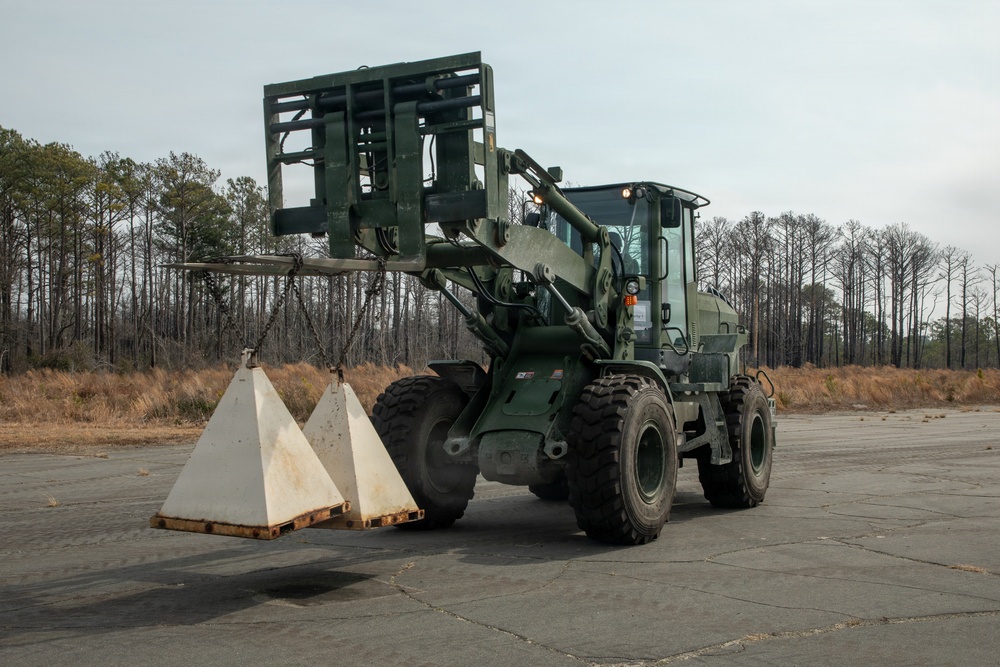 24th MEU CERTEX: HAST and SDRA clean MCOLF Atlantic Airfield