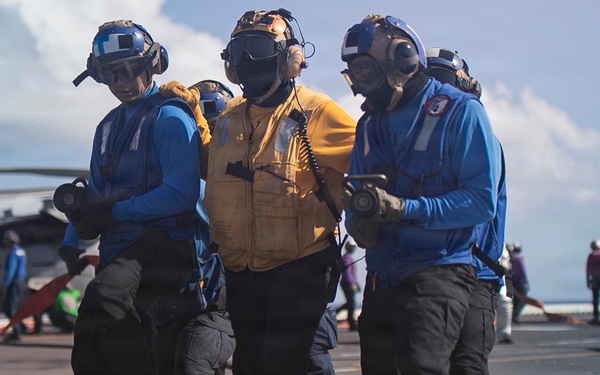 USS Tripoli Conducts Aviation Firefighting Drill
