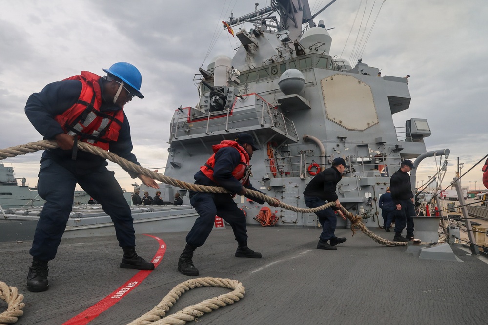 USS Paul Ignatius (DDG 117) departs Naval Station Rota, Spain
