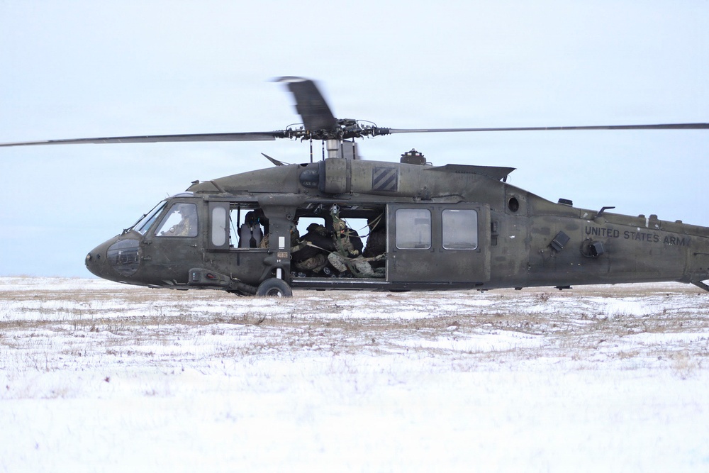 Joint Company Blavens, Task Force Brawler conduct FRIES training with Navy Special Warfare