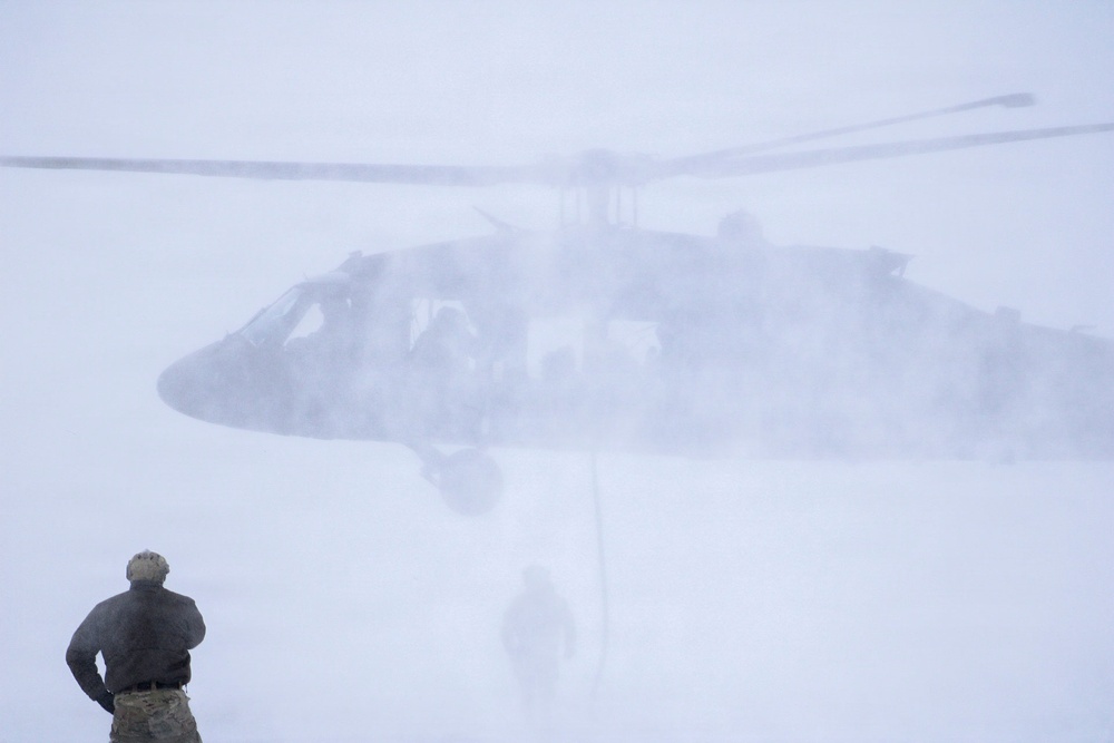 Joint Company Blavens, Task Force Brawler conduct FRIES training with Navy Special Warfare