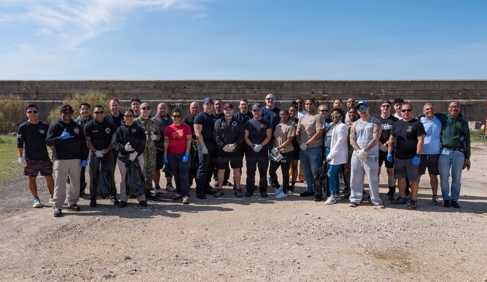 NAVSTA Rota Personnel Conduct Pier Cleanup