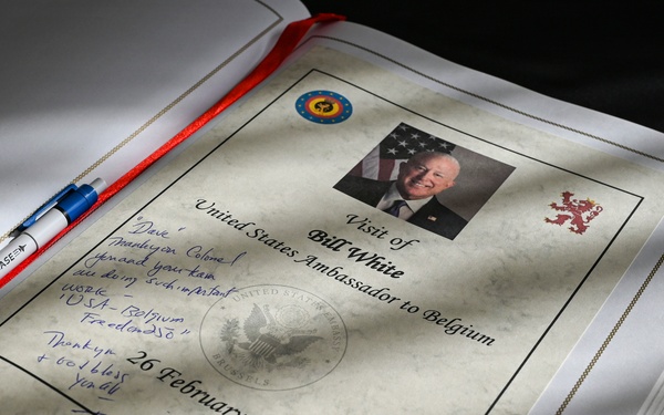 U.S. Ambassador to Belgium visits KB