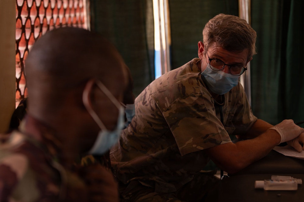 Healing hands, stronger bonds: US, Kenyan medical teams provide care during exercise Justified Accord 2026