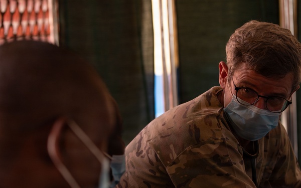 Healing hands, stronger bonds: US, Kenyan medical teams provide care during exercise Justified Accord 2026