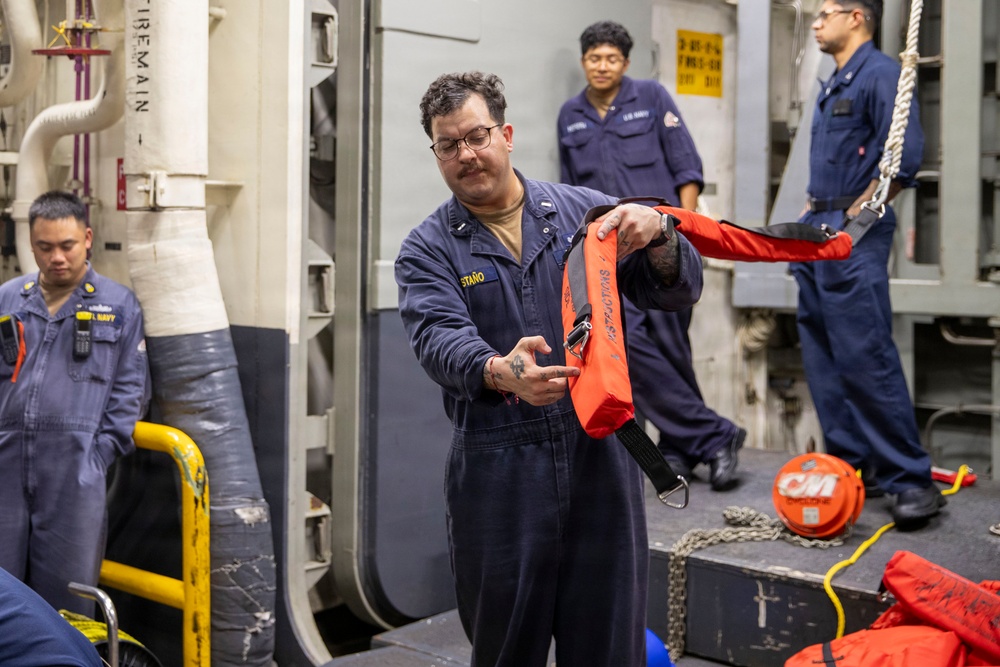 USS Tripoli Conducts Shipboard Recovery Training