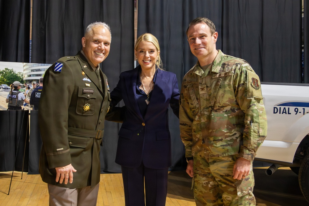 D.C. National Guard Hosts Law Enforcement Recognition Ceremony