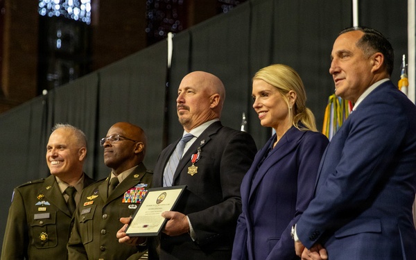 D.C. National Guard Hosts Law Enforcement Recognition Ceremony