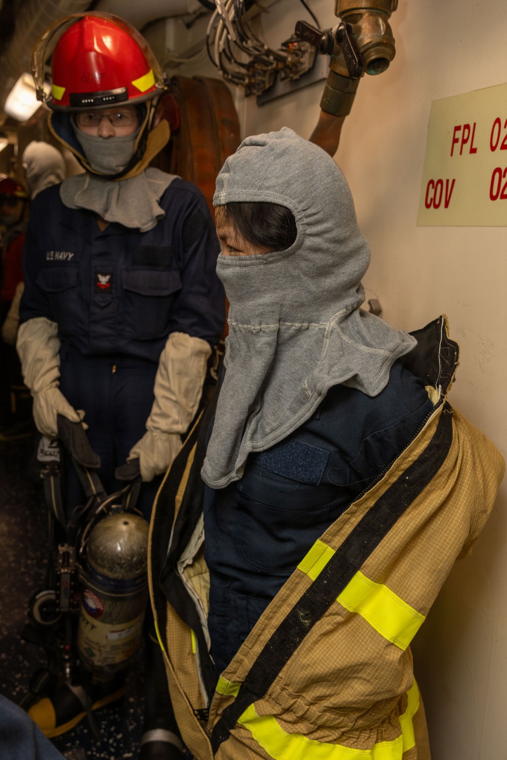 USS Iwo Jima Sailors Conduct Damage Control Training Evolution