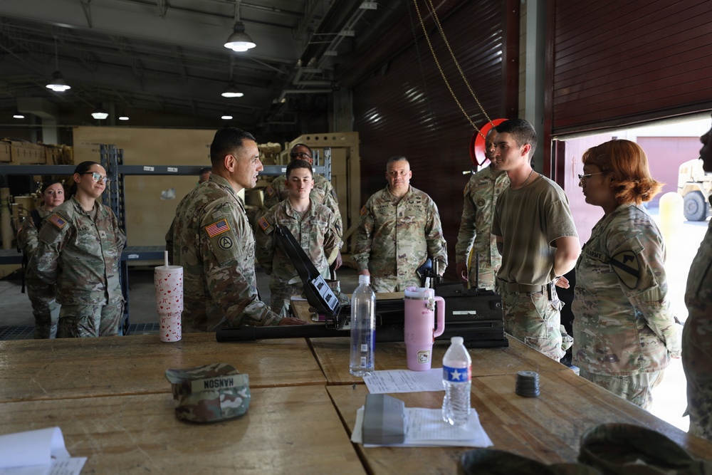 Senior enlisted sustainer visits motor pool